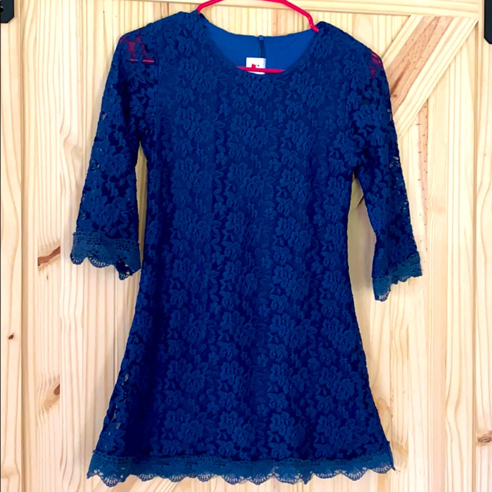 Girls size 8 blue lace 3/4 sleeve dress